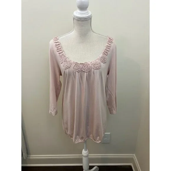 Ann Taylor LOFT Pale Pink 3/4 Sleeve Top Size Medium - Picture 1 of 5